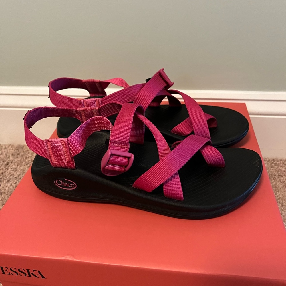 Women’s Chaco Z Bright Hot Pink Size 8